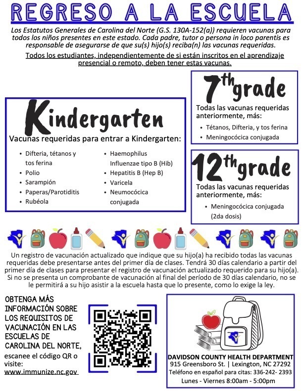 Folleto en español con los requisitos de vacunación para estudiantes que ingresan a kindergarten, séptimo y 12.º grado durante el año escolar 2026–2027. Más información en www.immunize.nc.gov.