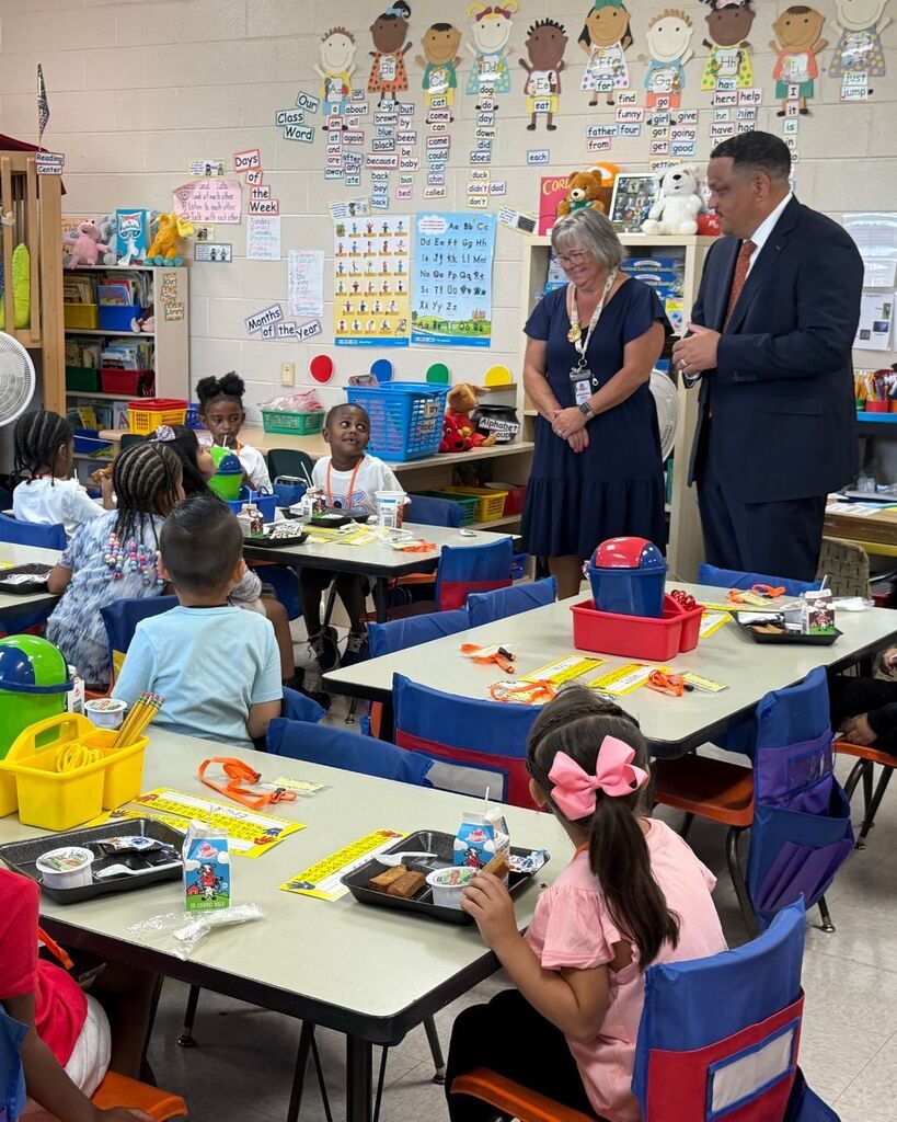Dr. Ron Anthony visits LCS schools and greets students and staff during the opening days of the 2026–2027 school year.