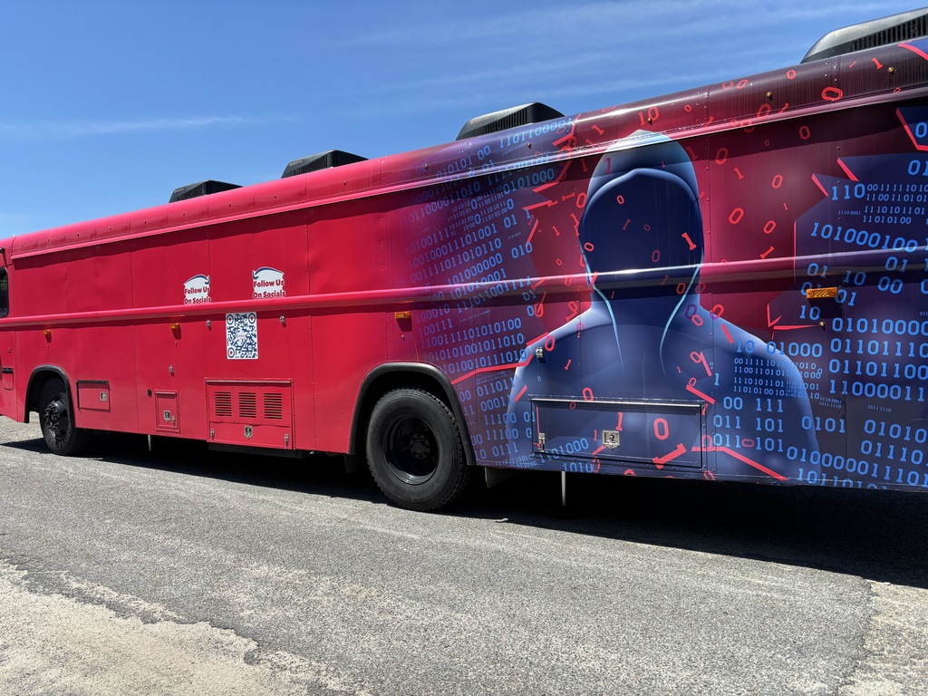 Picture of the outside of the Pink Bus from ETV