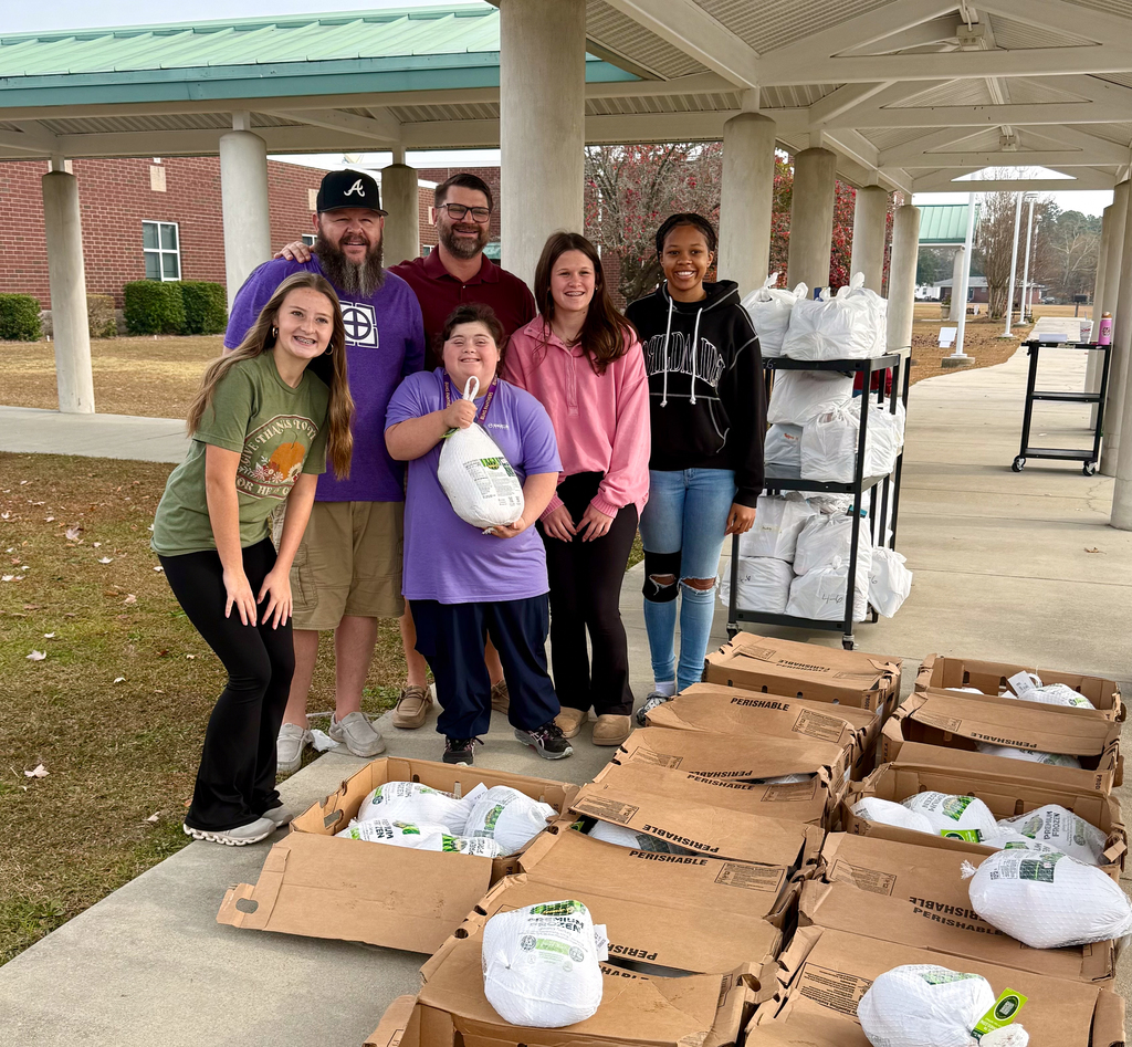 Thanksgiving food donations