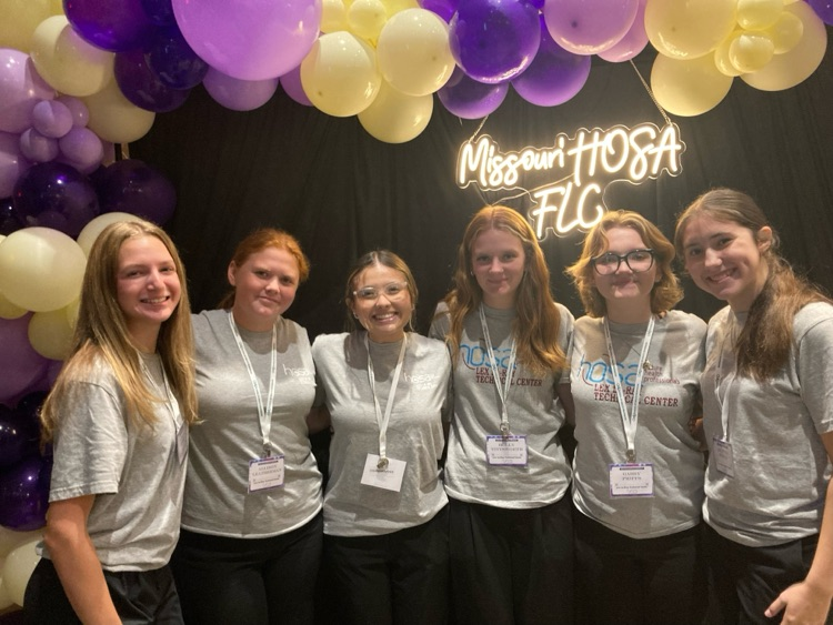 HOSA officers 