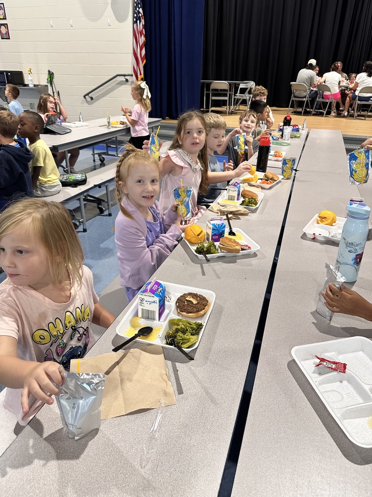 Students enjoying lemonade