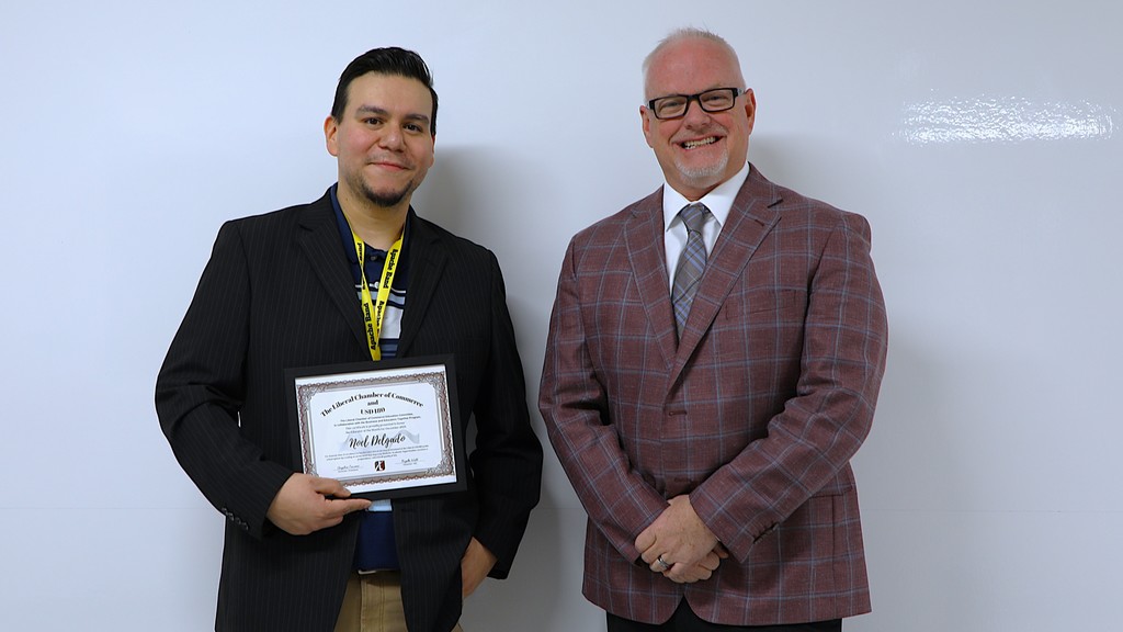 EoM - Delgado Dec 25 - 4