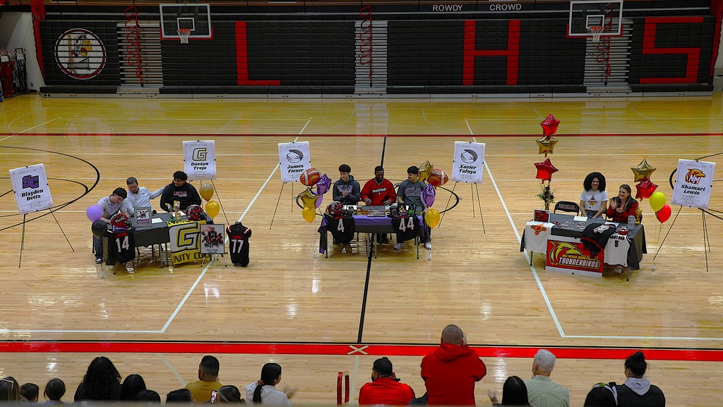 LHS Class of 2026 Winter Signees