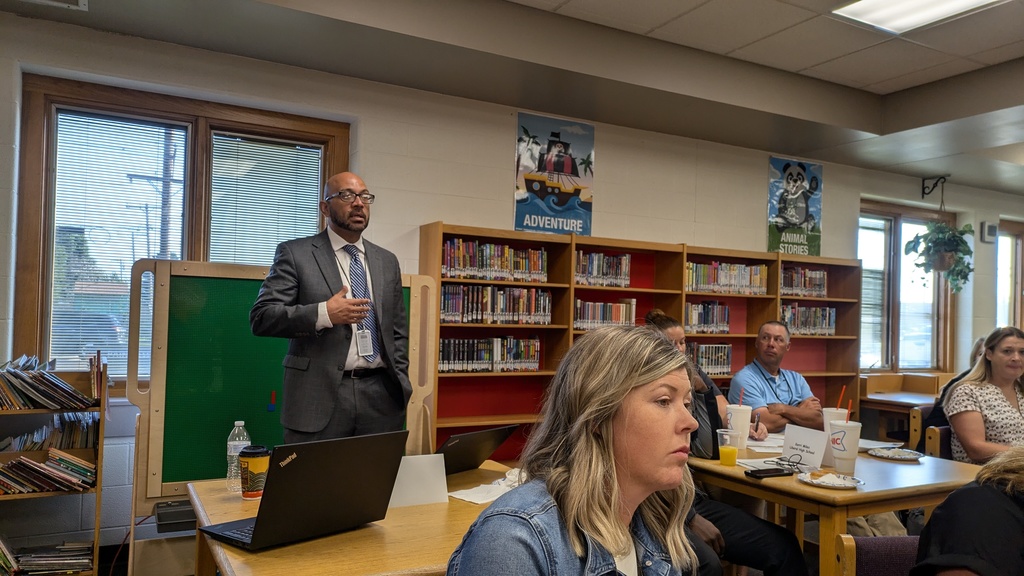 Distric t Leadership Kickoff