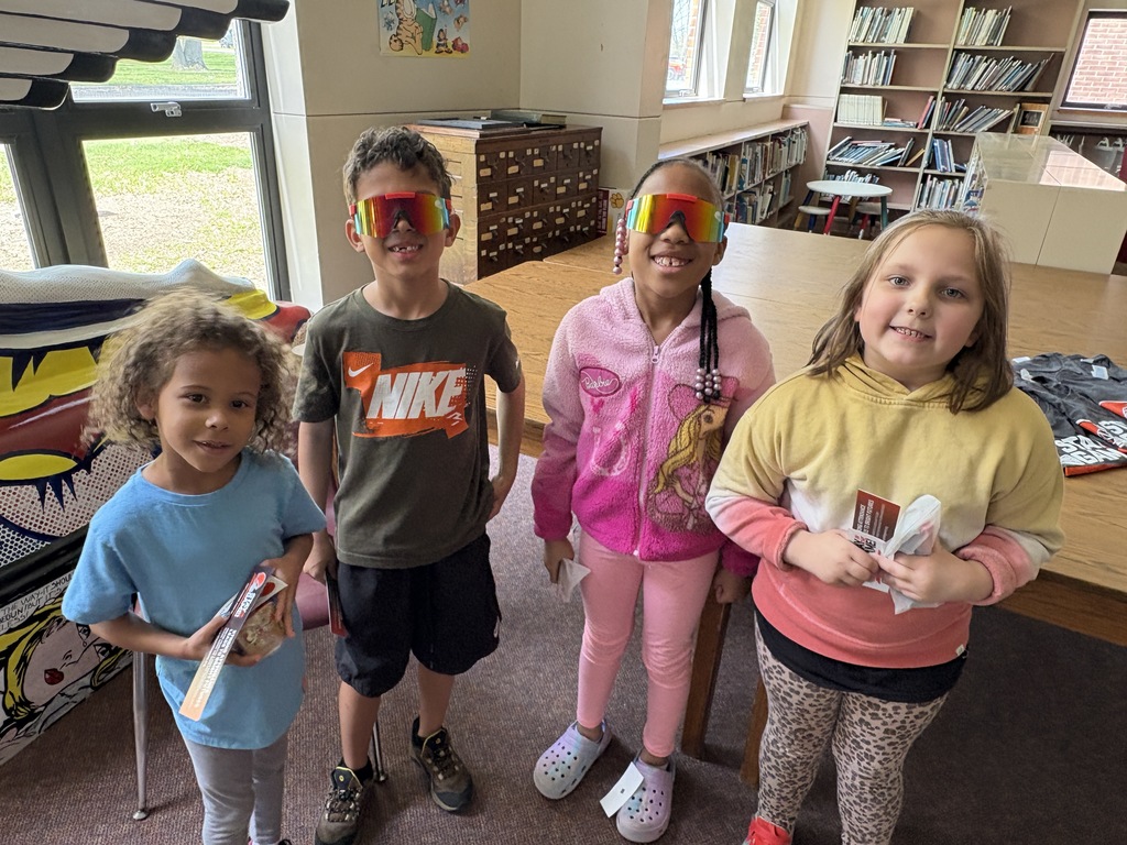 PAWWS AND ATTENDANCE WINNERS