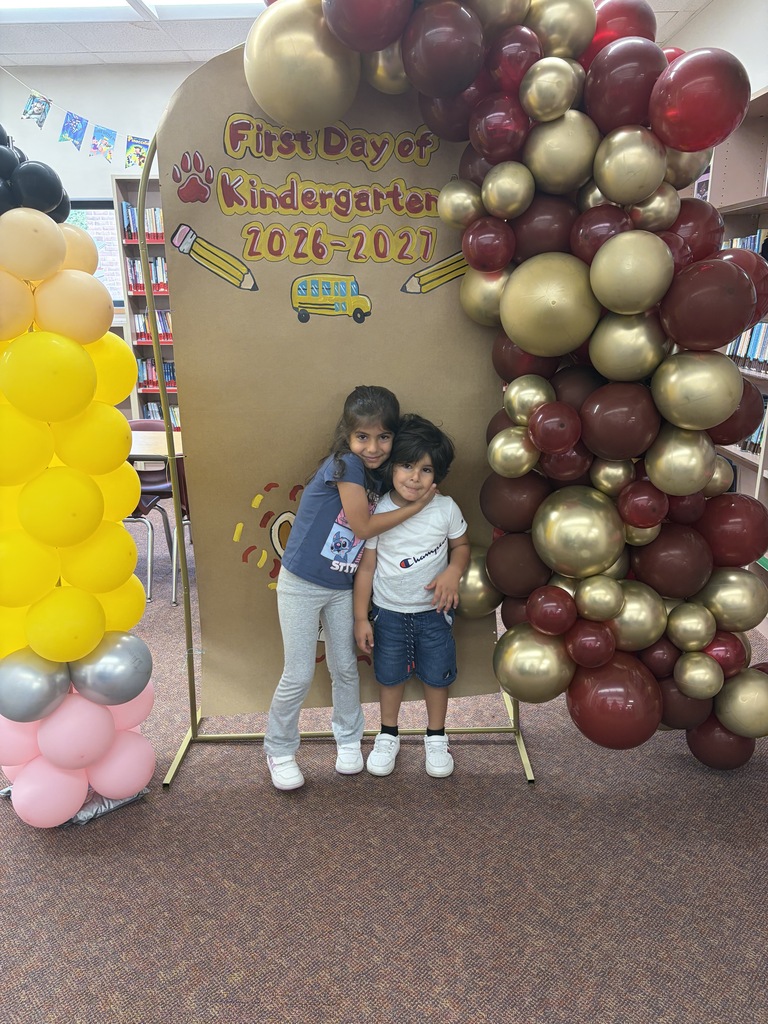 🐆 Last week, we welcomed our newest Leopards for their very first day of Kindergarten!  We’re excited to watch them learn, grow and make wonderful memories throughout the school year. Welcome to the Leopard family!