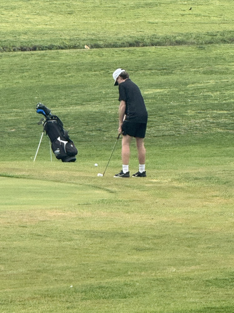 Layne chipping it close