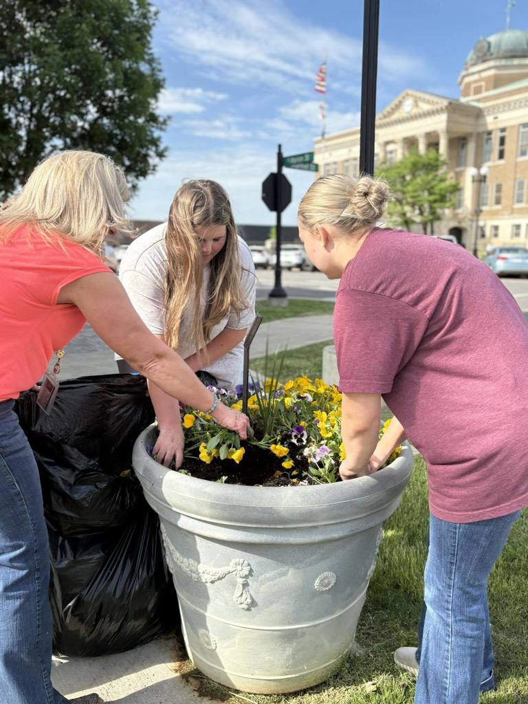 Limestone County Career Tech Ag students plant plants on the Athens square. 