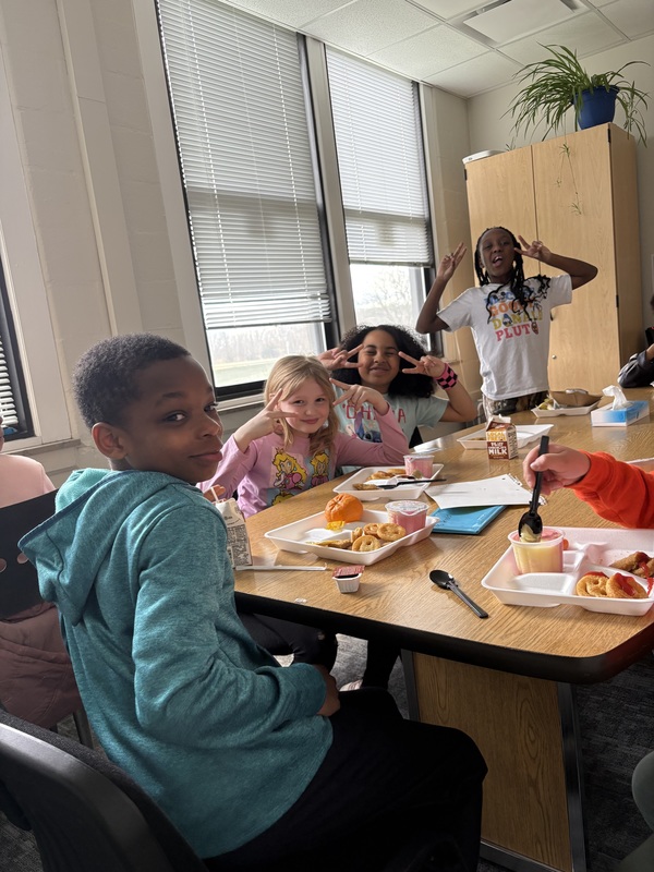 Brick Students spend PBIS Brick Bucks to have lunch with Principal Coker & Mindy! 