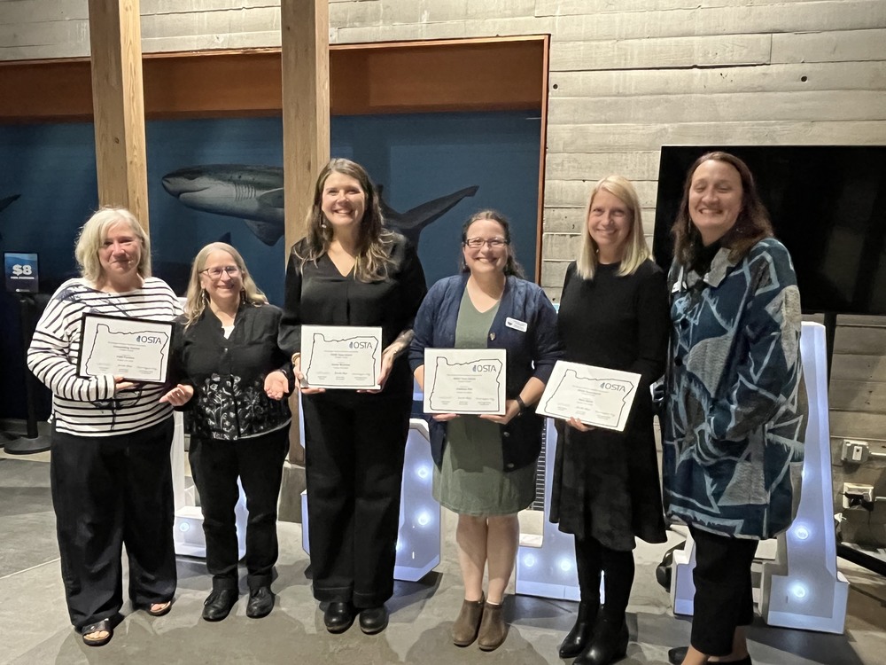Group photo with Faith Forshee, Kama Almasi (STEM Hub), Sandy Mummy, Charissa Stair (Oregon Coast Aquarium), Dana Spink, and Kerry Morgan (OCA)
