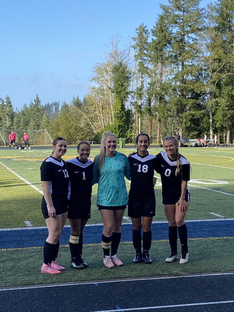 25/26 Girls Soccer Seniors