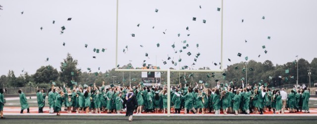 2026 Graduation Cap Toss