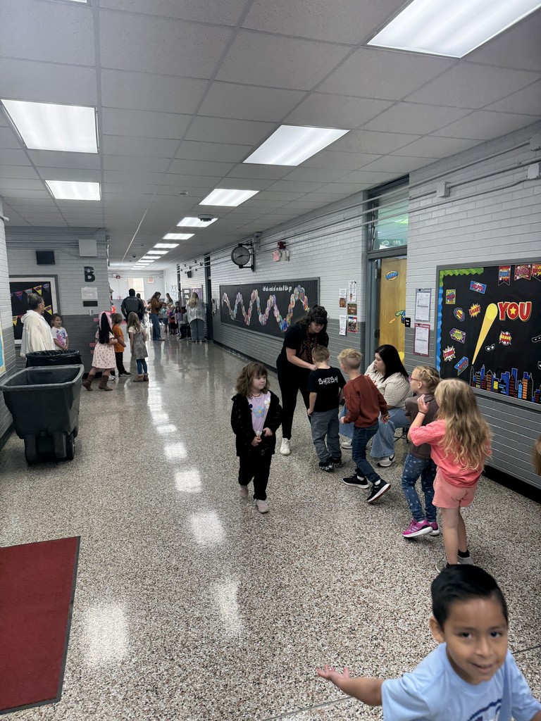 Kinder Showdown