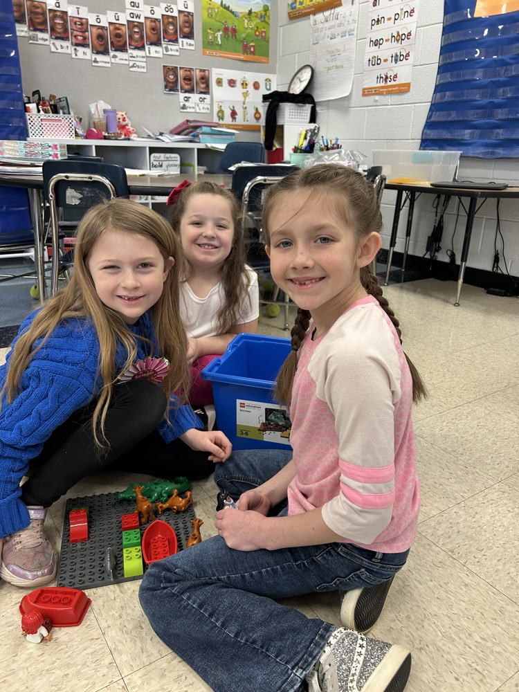 🎉 Way to go, Mrs. Helms’ class! They were the FIRST class to earn their fourth Golden Owl Celebration! 🦉✨ We are so proud of their hard work and great behavior!