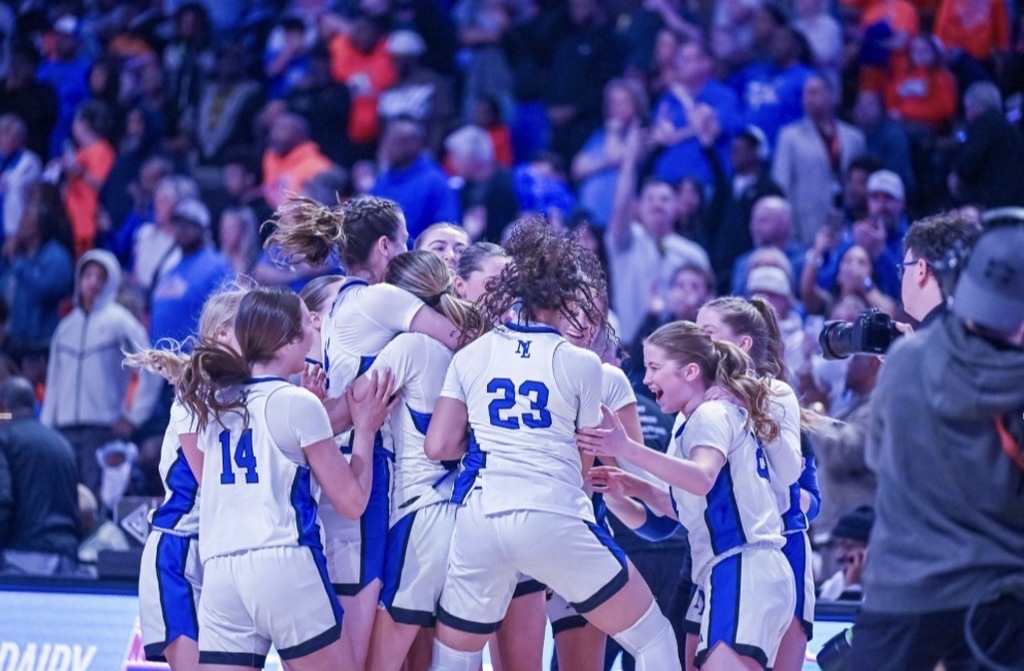 Pictures from the women's state championship game