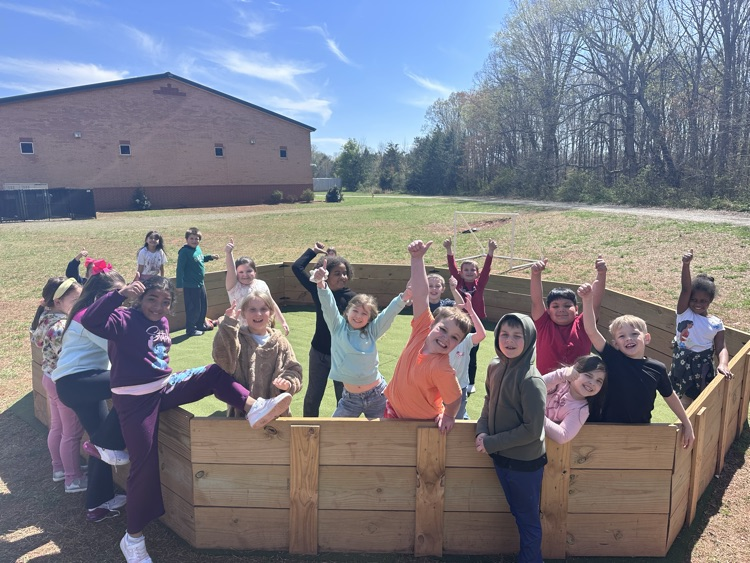 Gaga pit with second grade