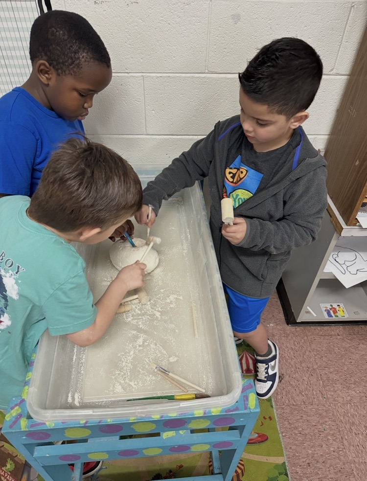 kindergarten students