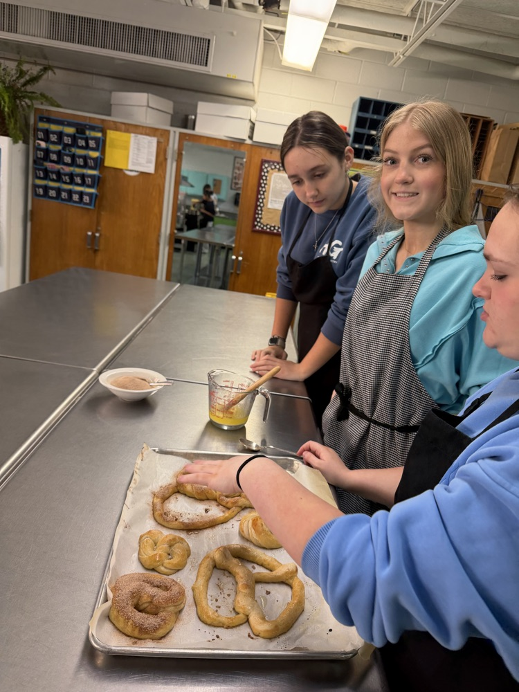 Mrs. Sain's Foods I class enjoyed making pretzels! It's a favorite because they are so good!