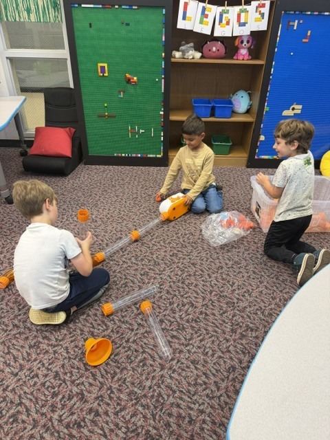 Students exploring with Air Toobz