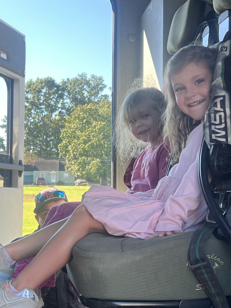 Firetruck visit with Mrs. Nikki’s Prek Class.