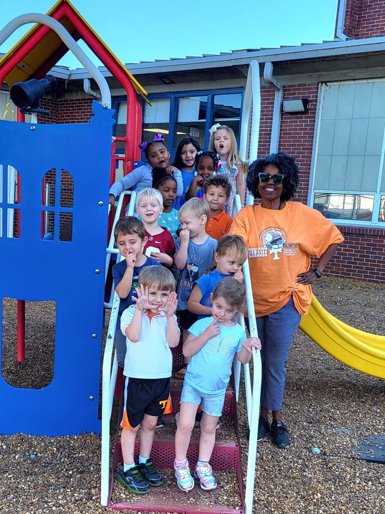 It's Tennessee / Alabama rivalry day at LCA Pre-K!