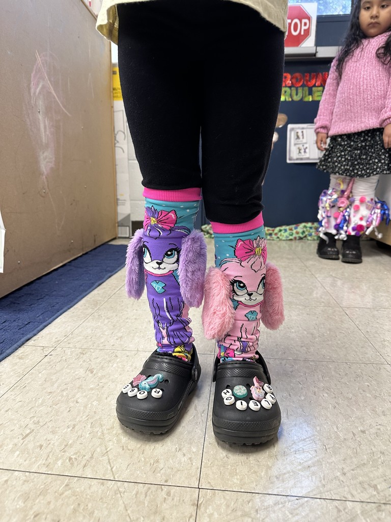 😆🧦Crazy Sock Day🤪🧦