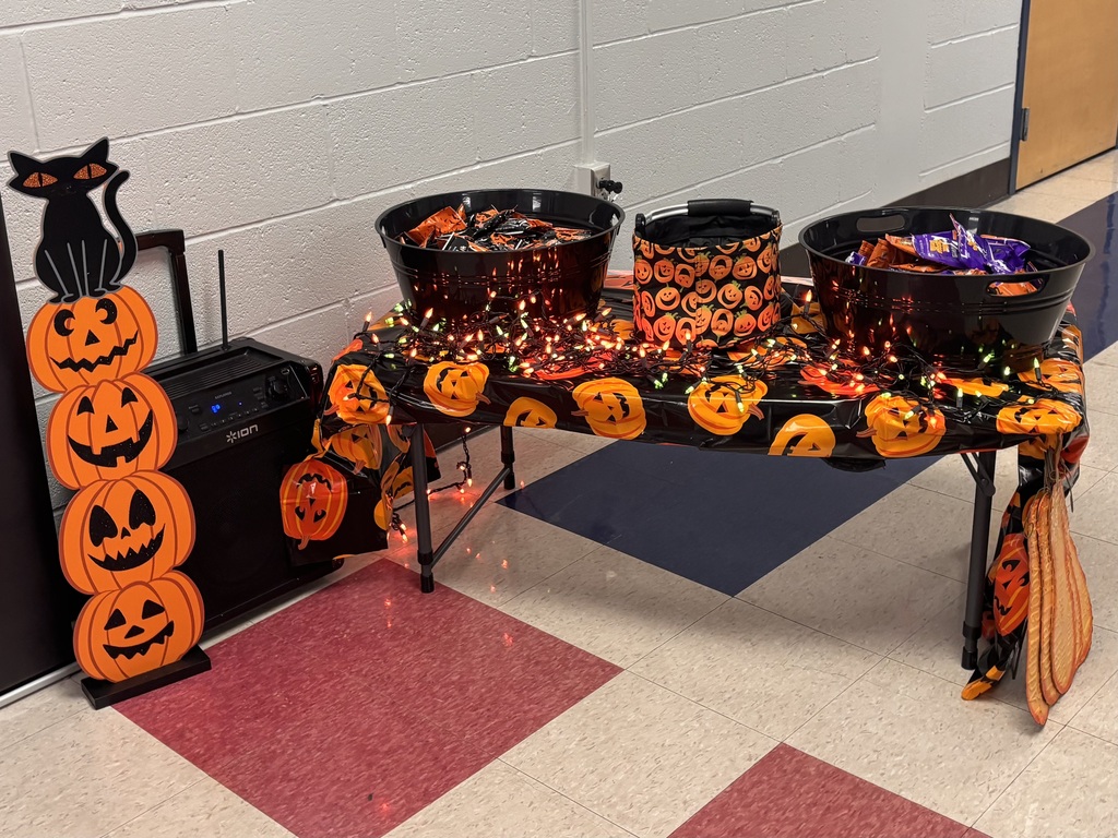 Halloween Decorations at LCA