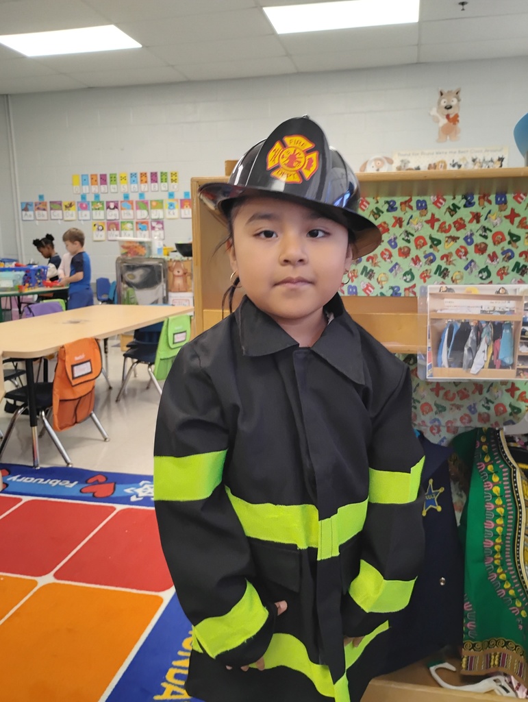 Our little Community Helpers🧑🚒👮🧑⚕️👷