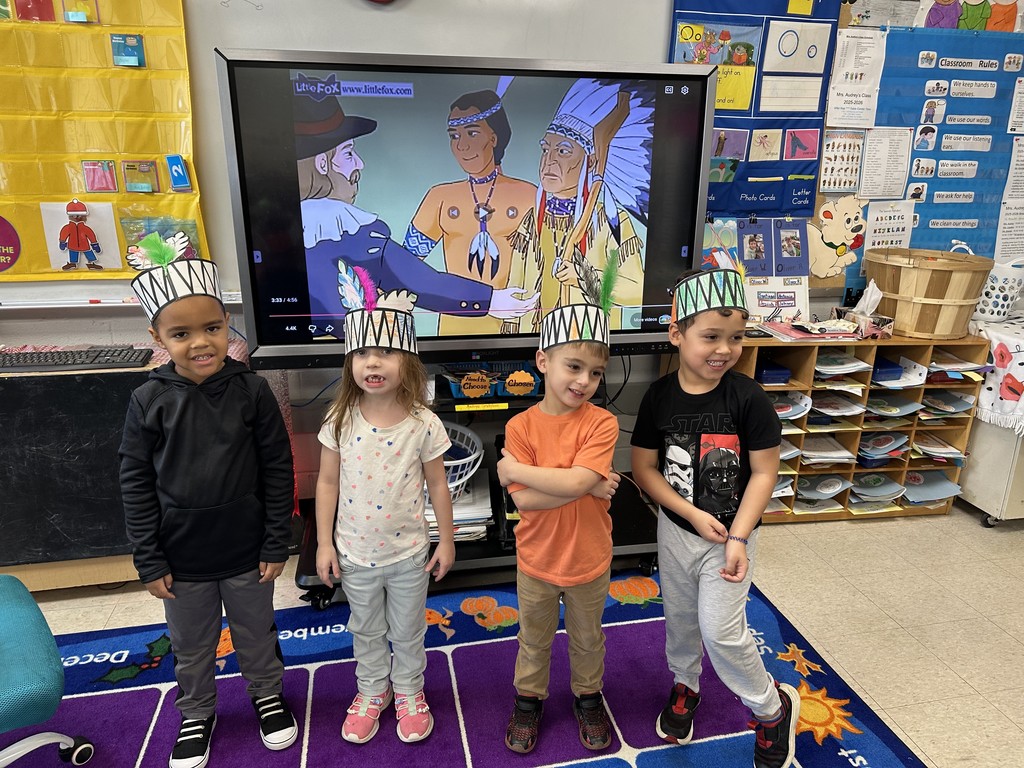 Learning about the First Thanksgiving in Pre-K