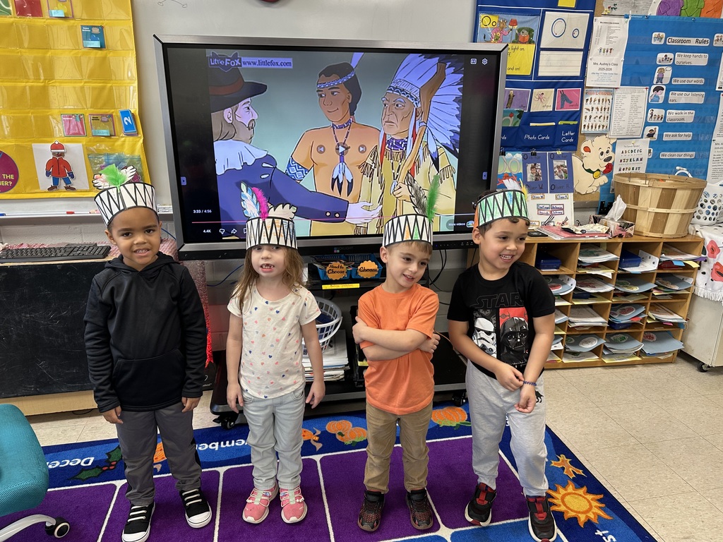 Learning about the First Thanksgiving in Pre-K