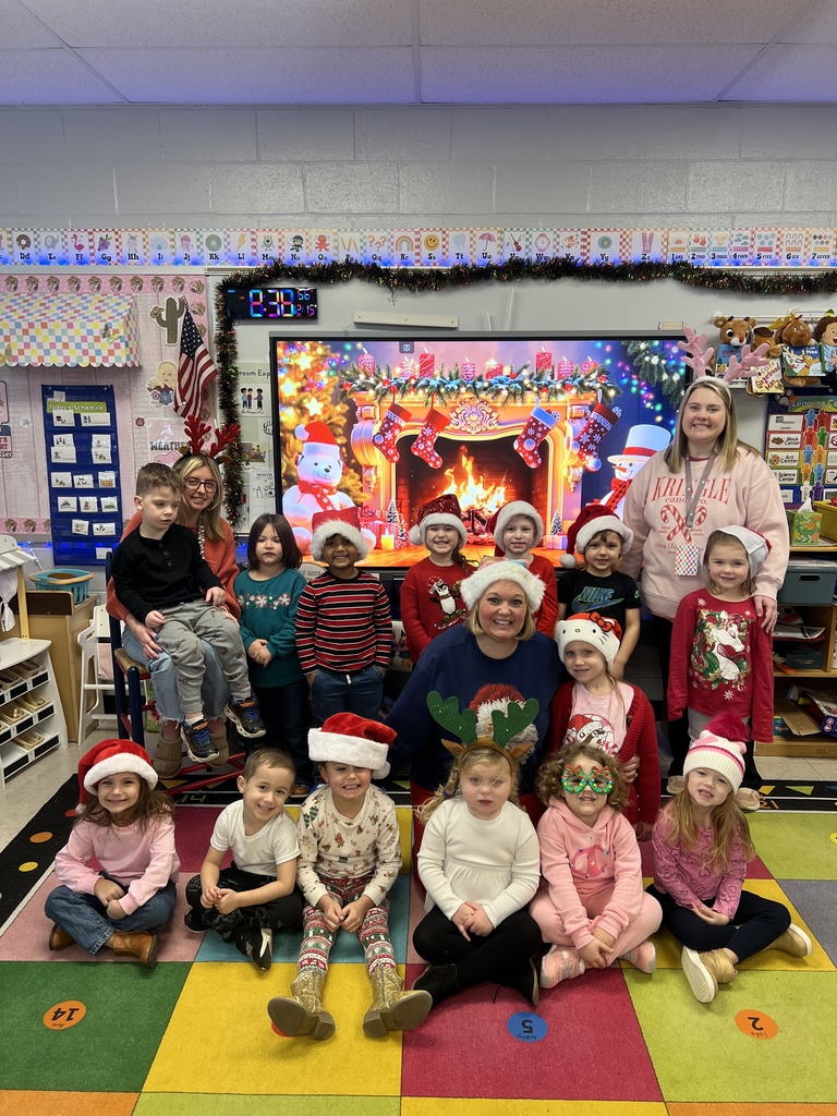 Mrs. Nikki’s class Santa Hat Day
