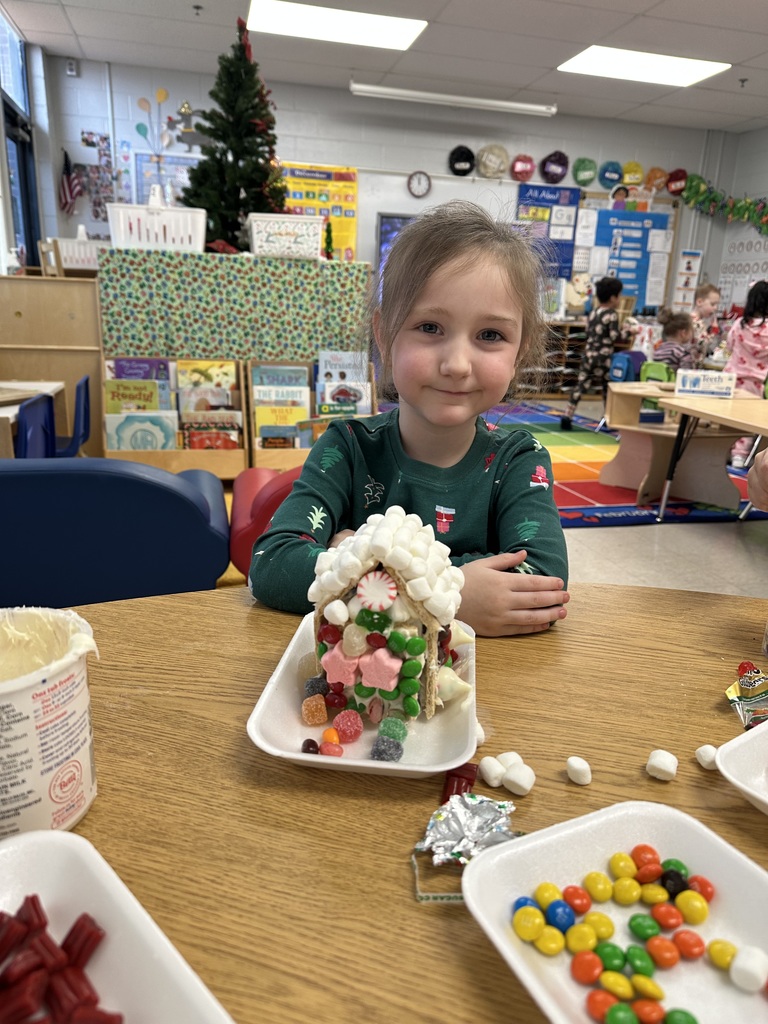 Gingerbread houses in Mrs. Audrey's class!