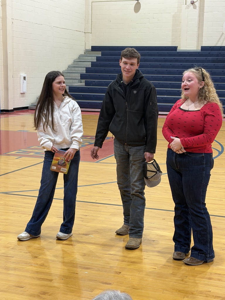 FFA Tractor visit🚜