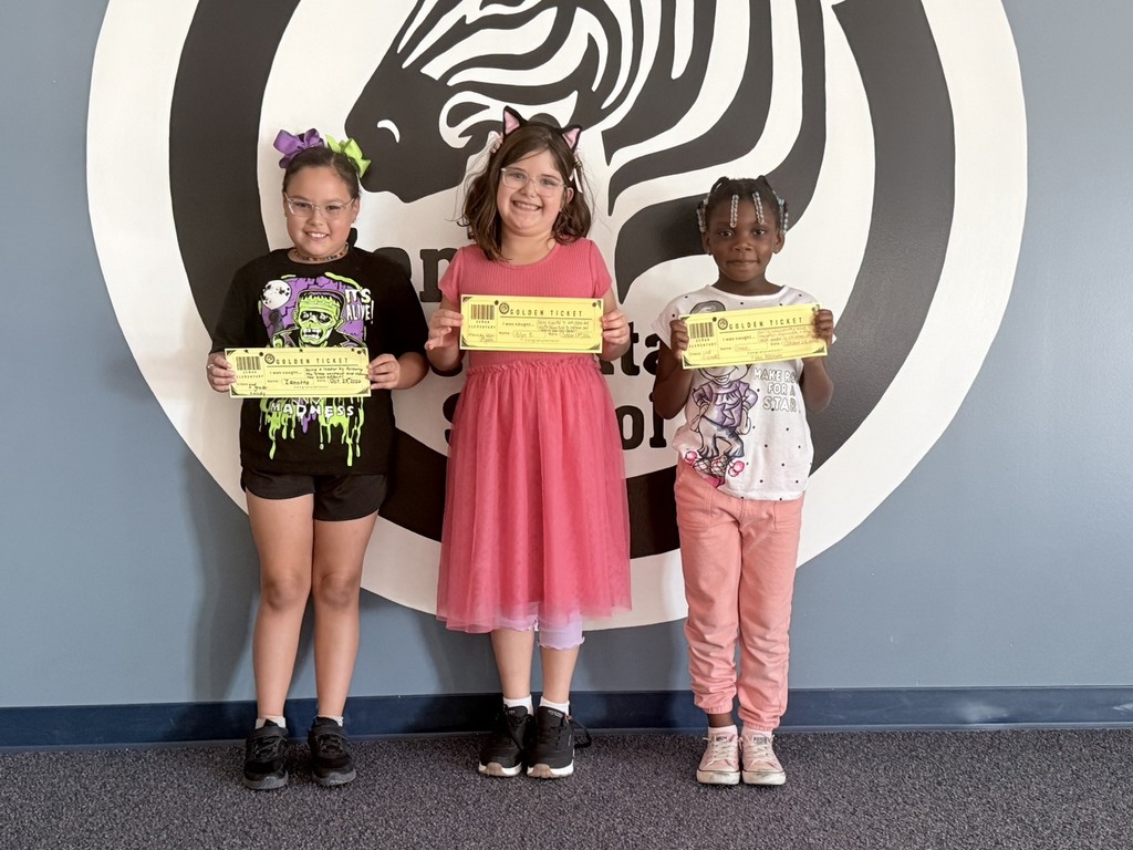 2nd Grade Golden Ticket Winner Photo