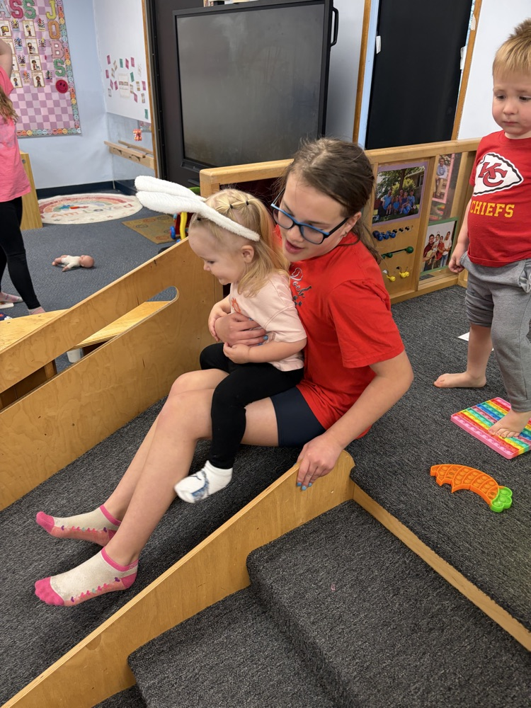 Little Leopard Learners had fifth grade reading buddies come today