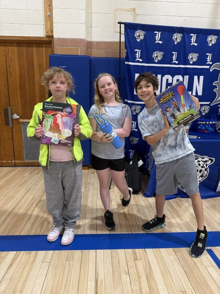 4th-5th Semester AR drawing winners