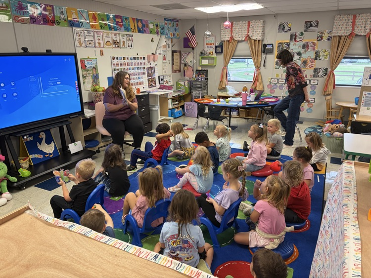 Moms make great guest readers