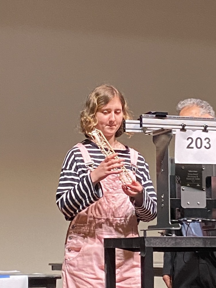 Alexa Grove Schneider