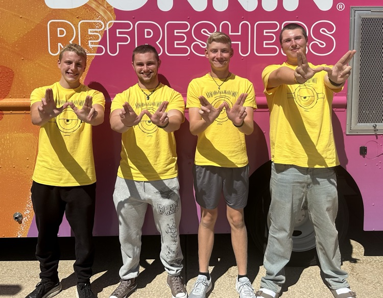 students in Olympic shirts