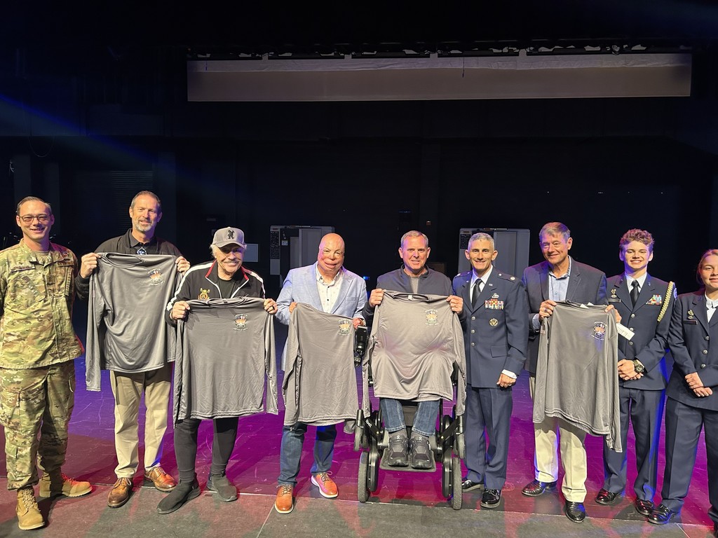 Tribute to Valor presentation