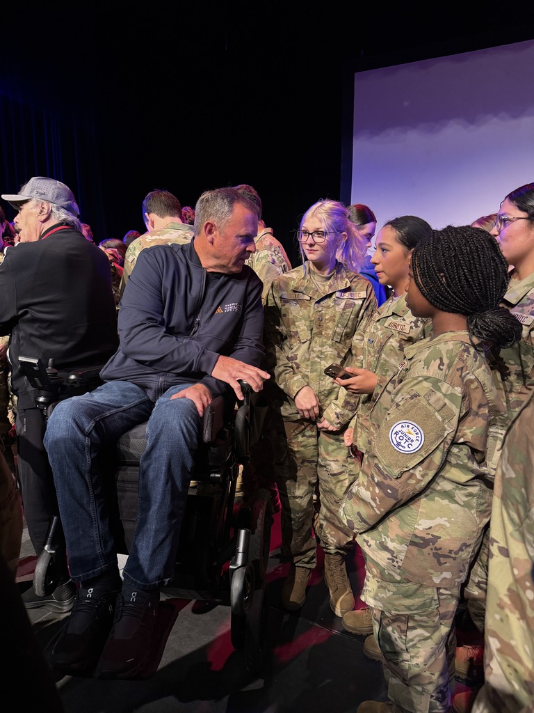 Tribute to Valor presentation