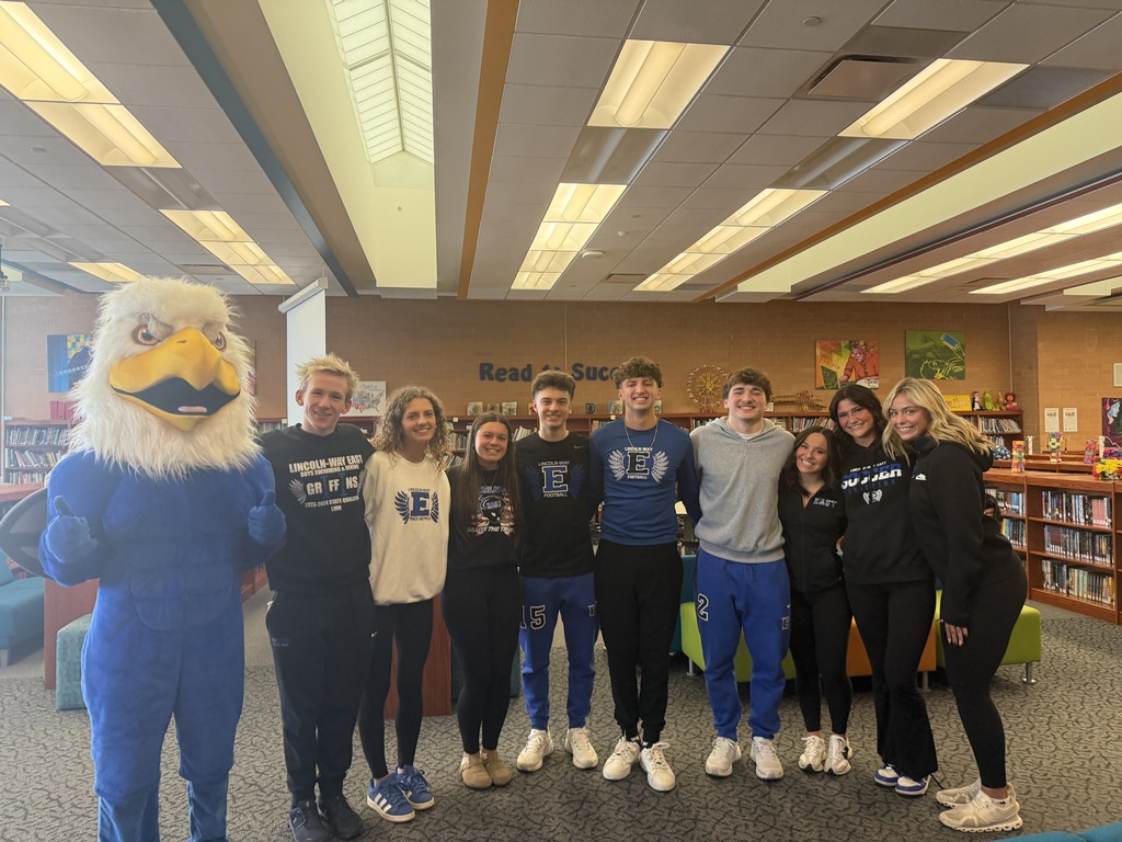 LW staff welcome incoming freshmen