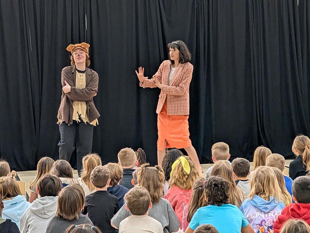 Scene 2 from the show