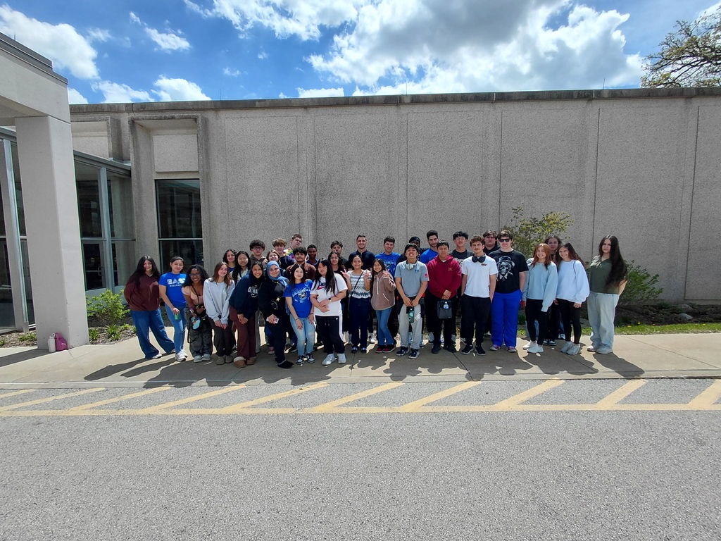 Griffins attended Argonne National Laboratory's Build a Better Battery program. It was a great day to be a Griffin! 