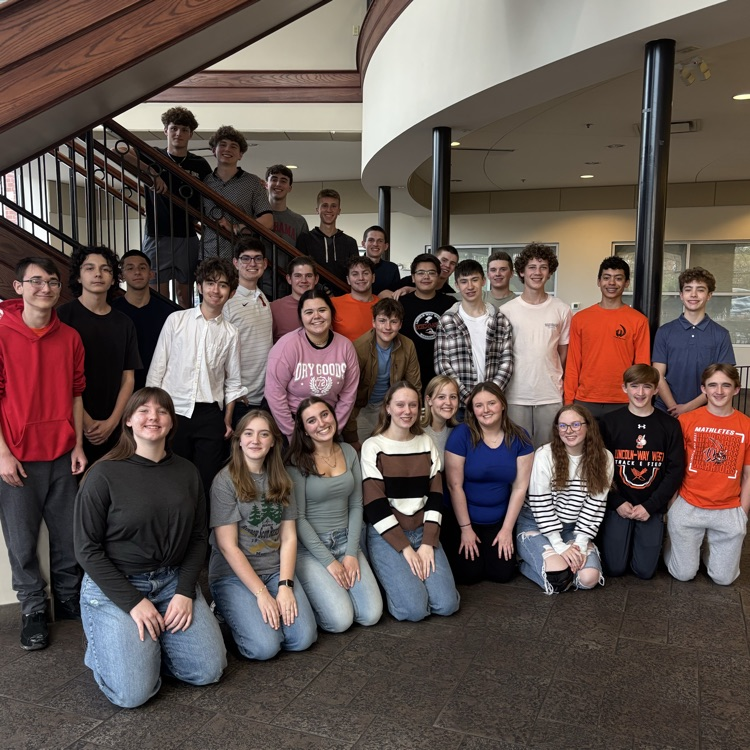 Mathletes team posing for a picture at the dinner