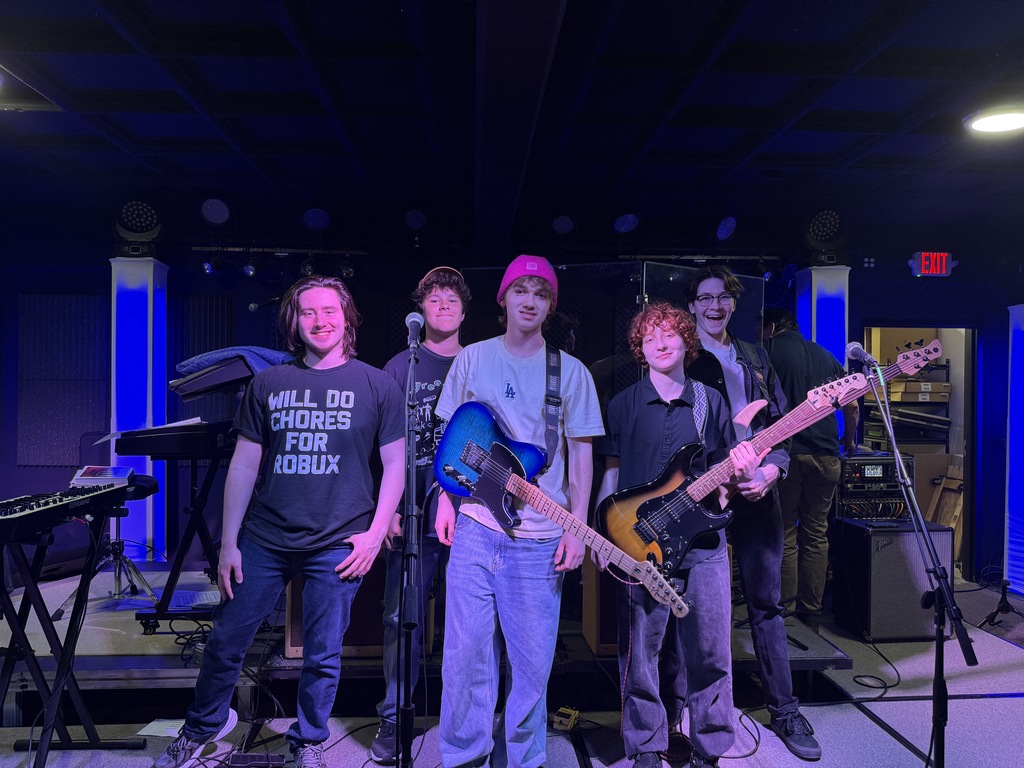 Gone Gone performing at Illinois Rock & Roll Museum on Route 66