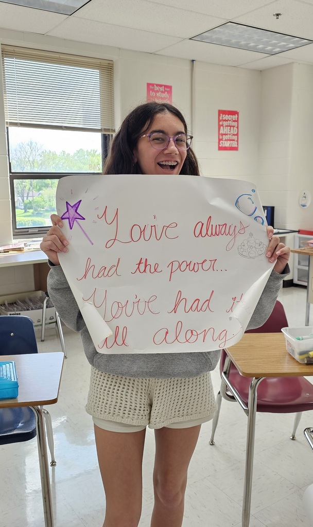 interact Club making signs for the special games parade