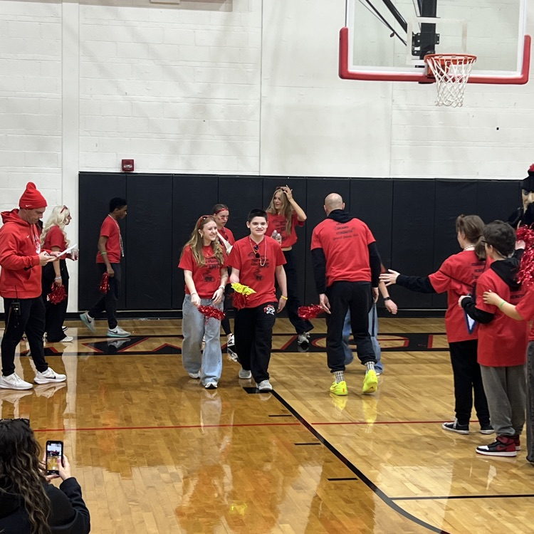 students in gym 
