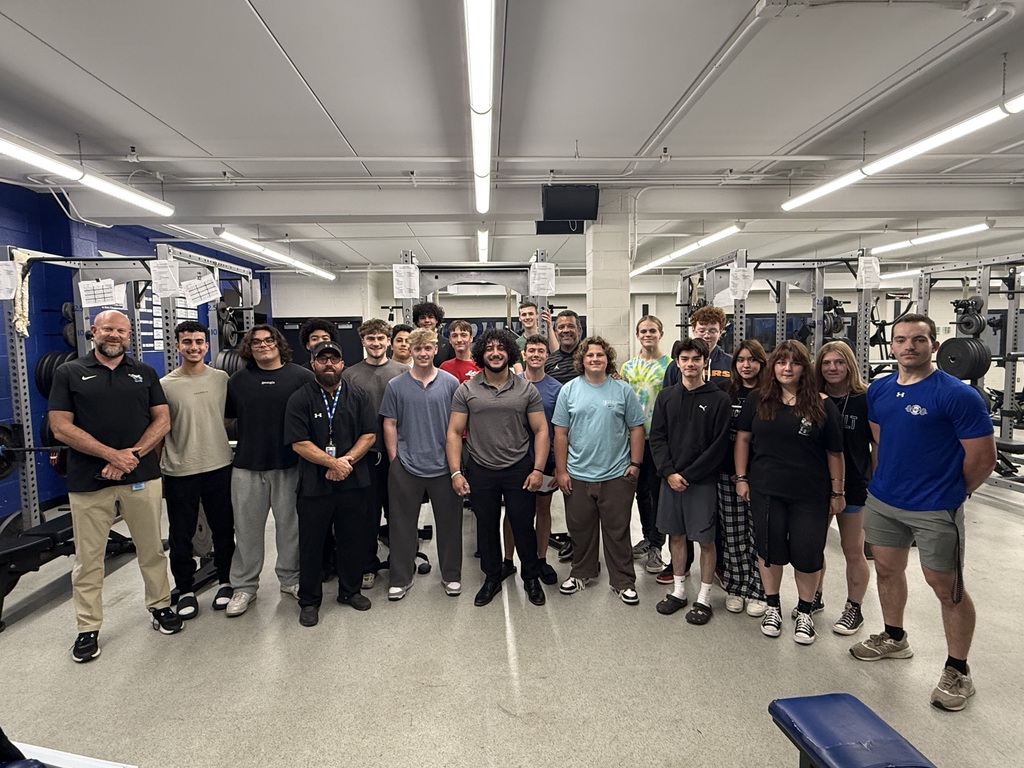 Wishing our powerlifters the BEST of luck at State